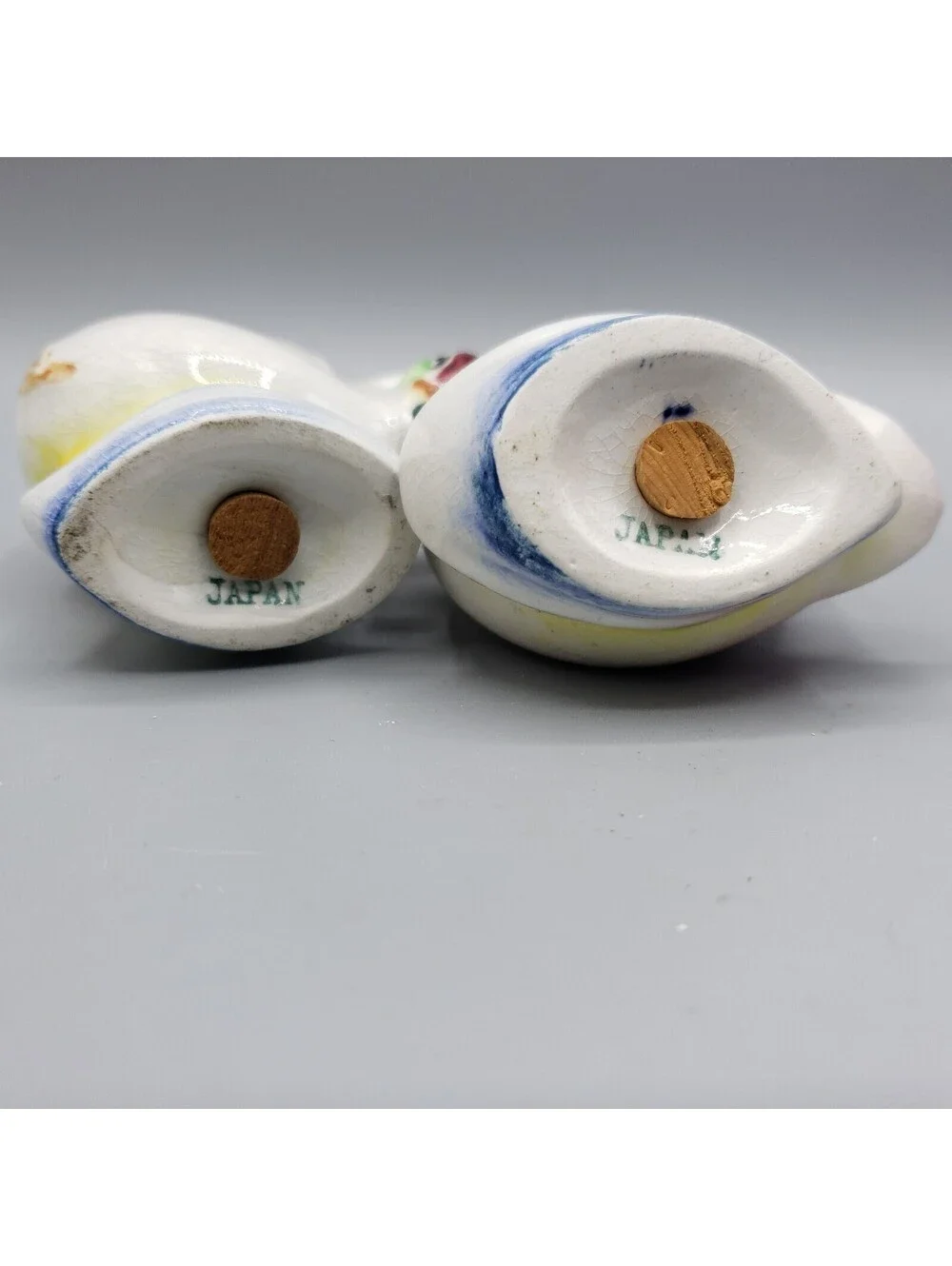 Vintage Japan Swan Salt and Pepper Shakers Ceramic Pink Blue White Birds